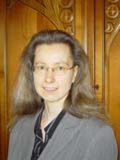  Dr. Annette Kroschewski