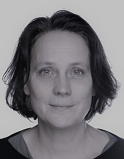 Frau  Monika Kieslich